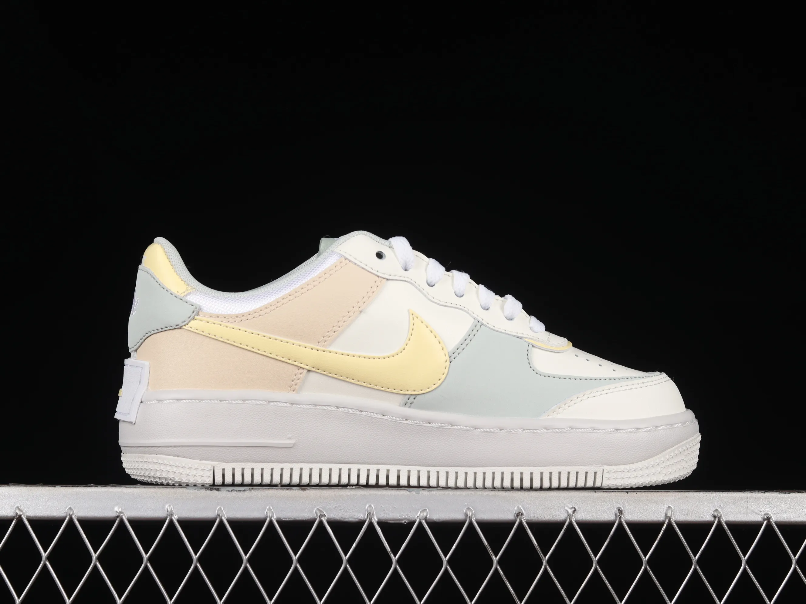 All Categories Nk Air Force 1 Air Force Series Nk Air Force 1 Shadow Air Force Lightweight Increase Nk Air Force 1 Shadow Air Force One Lightweight Increase Low Top Versatile Sneakers DR7883-101